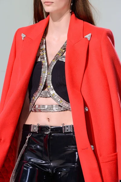 Look 72